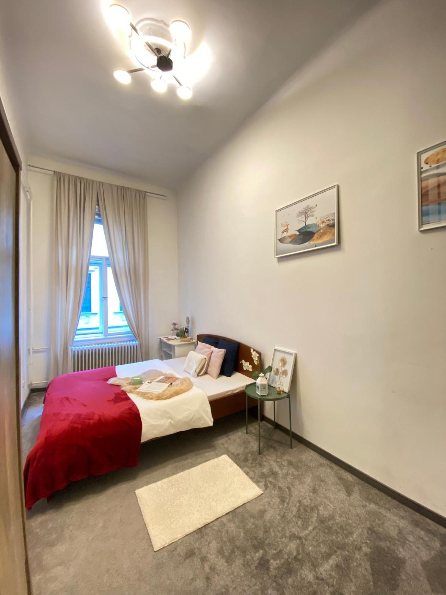Sziv Apartment - Modern And Comfortable Budapest Bagian luar foto